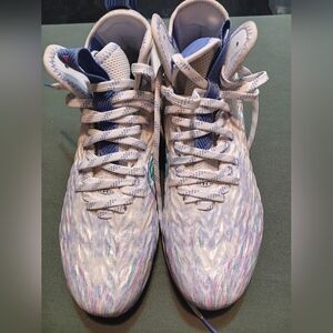 Women's Under Armor Cleats